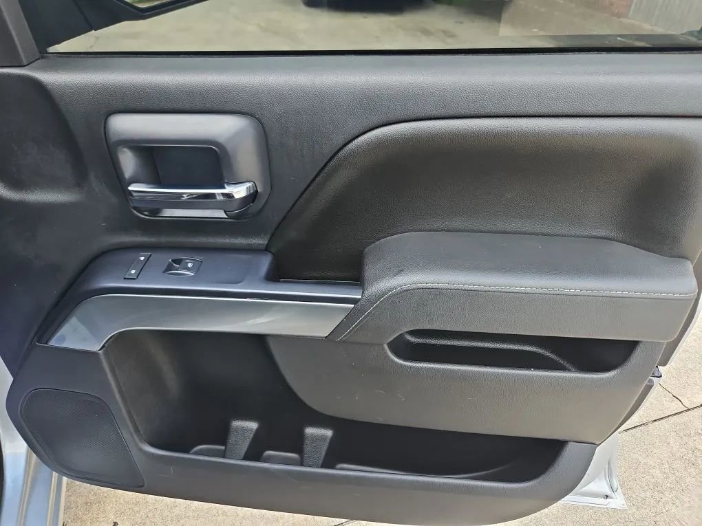 Used 2016 Chevrolet Silverado 1500 LT w/ All Star Edition image 5