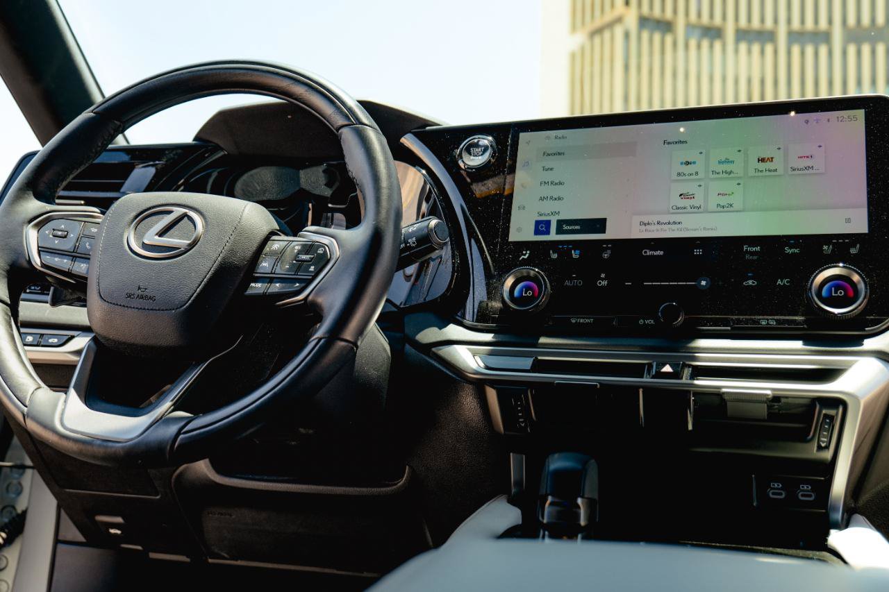 Used 2023 Lexus RX 350 Premium w/ Cold Area Package FWD image 23