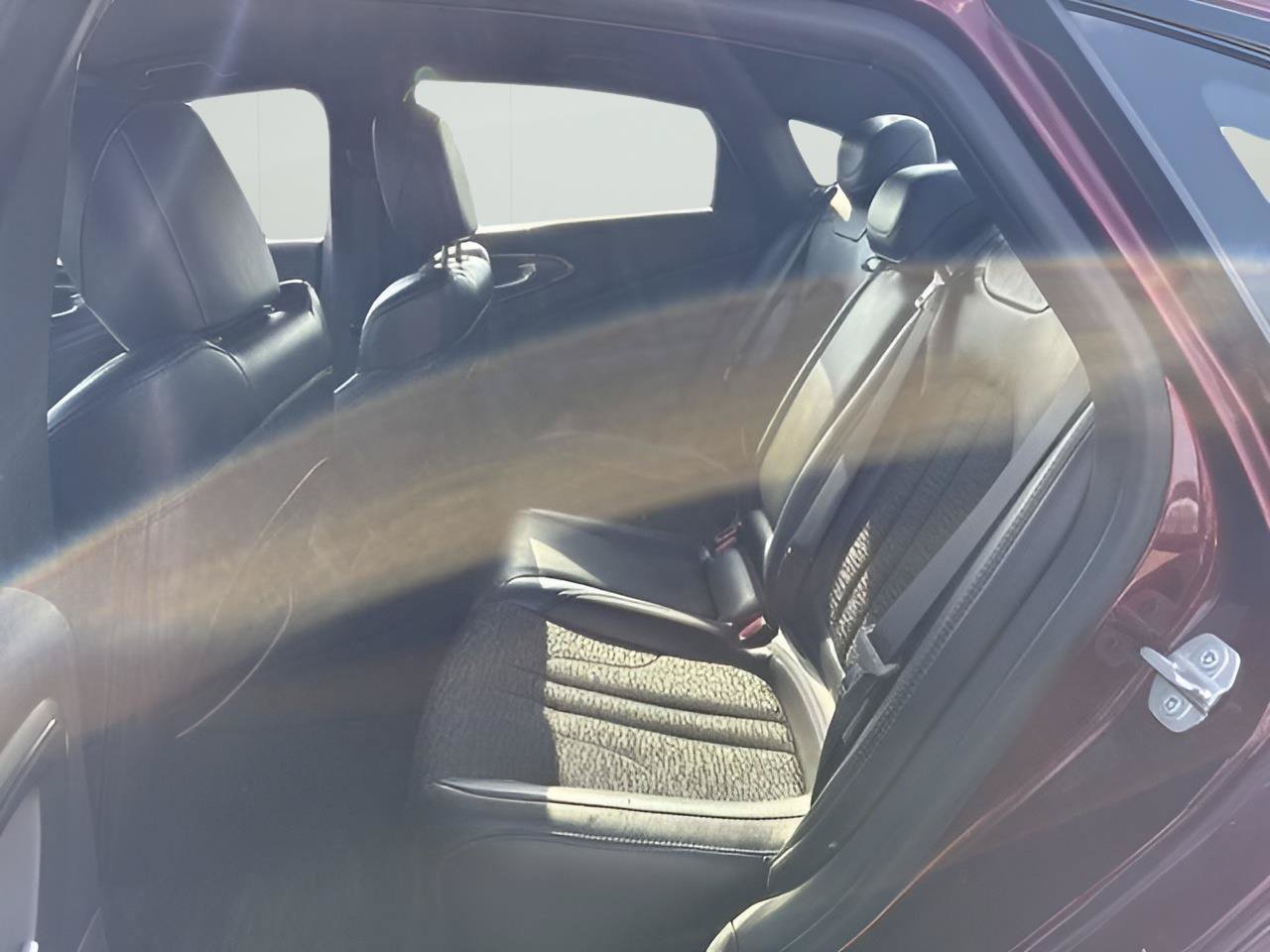 Used 2015 Chrysler 200 S FWD image 15