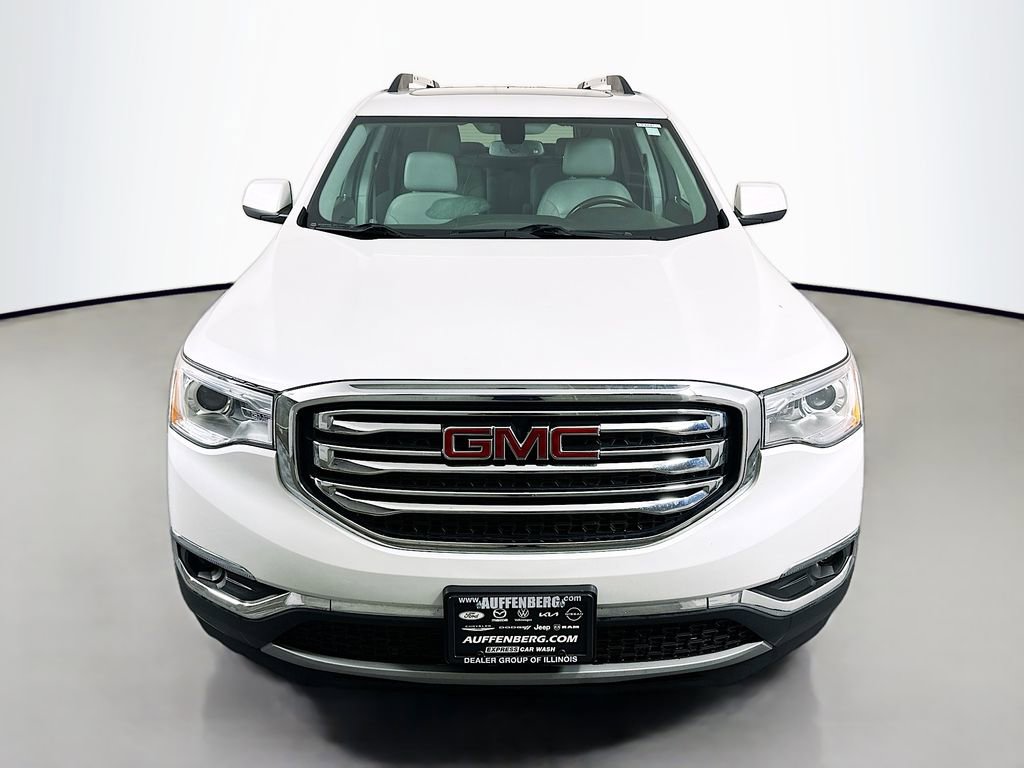 Used 2018 GMC Acadia SLT image 2
