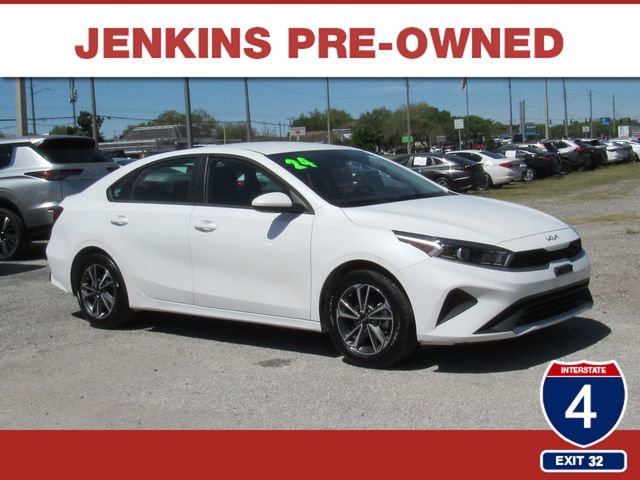 Used 2024 Kia Forte LXS image 1