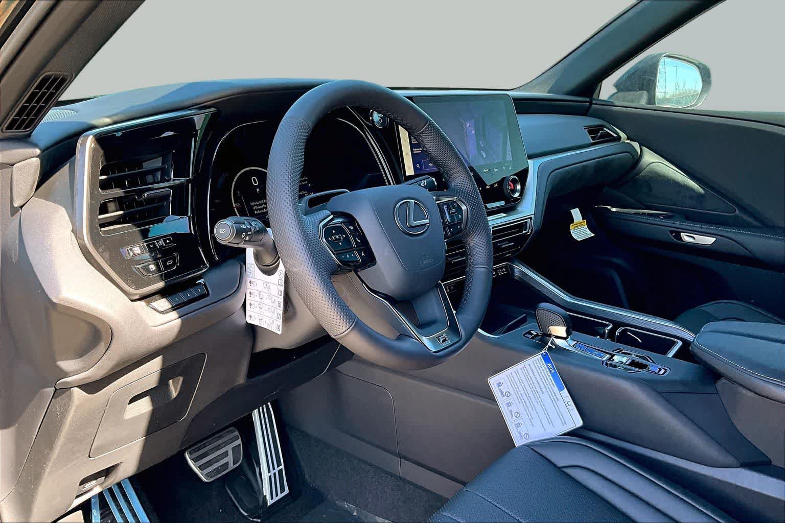 New 2026 Lexus TX 500h AWD w/ Technology Package image 10