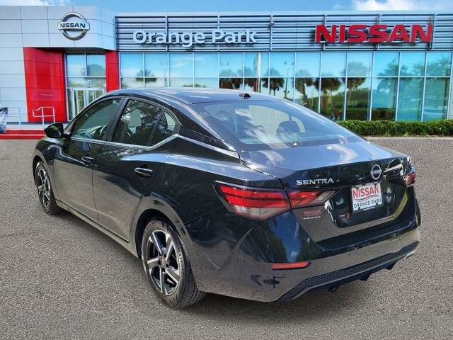 Used 2024 Nissan Sentra SV image 3