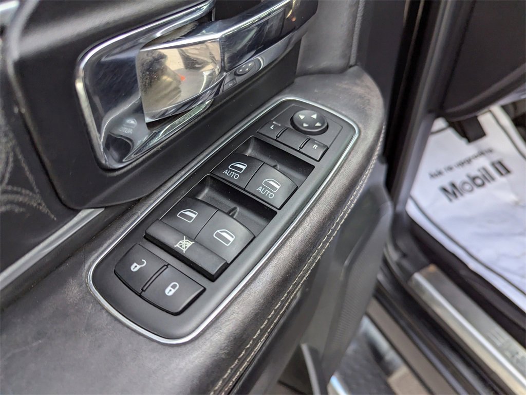 Used 2014 RAM 3500 Laramie Longhorn image 11