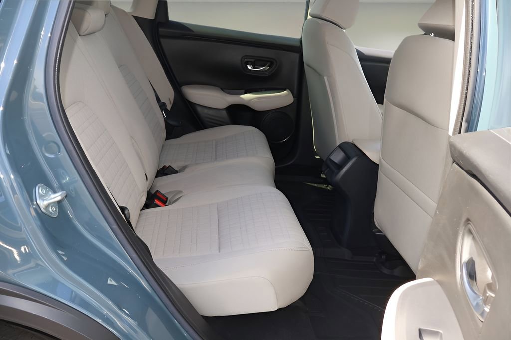 Used 2023 Honda HR-V LX image 16