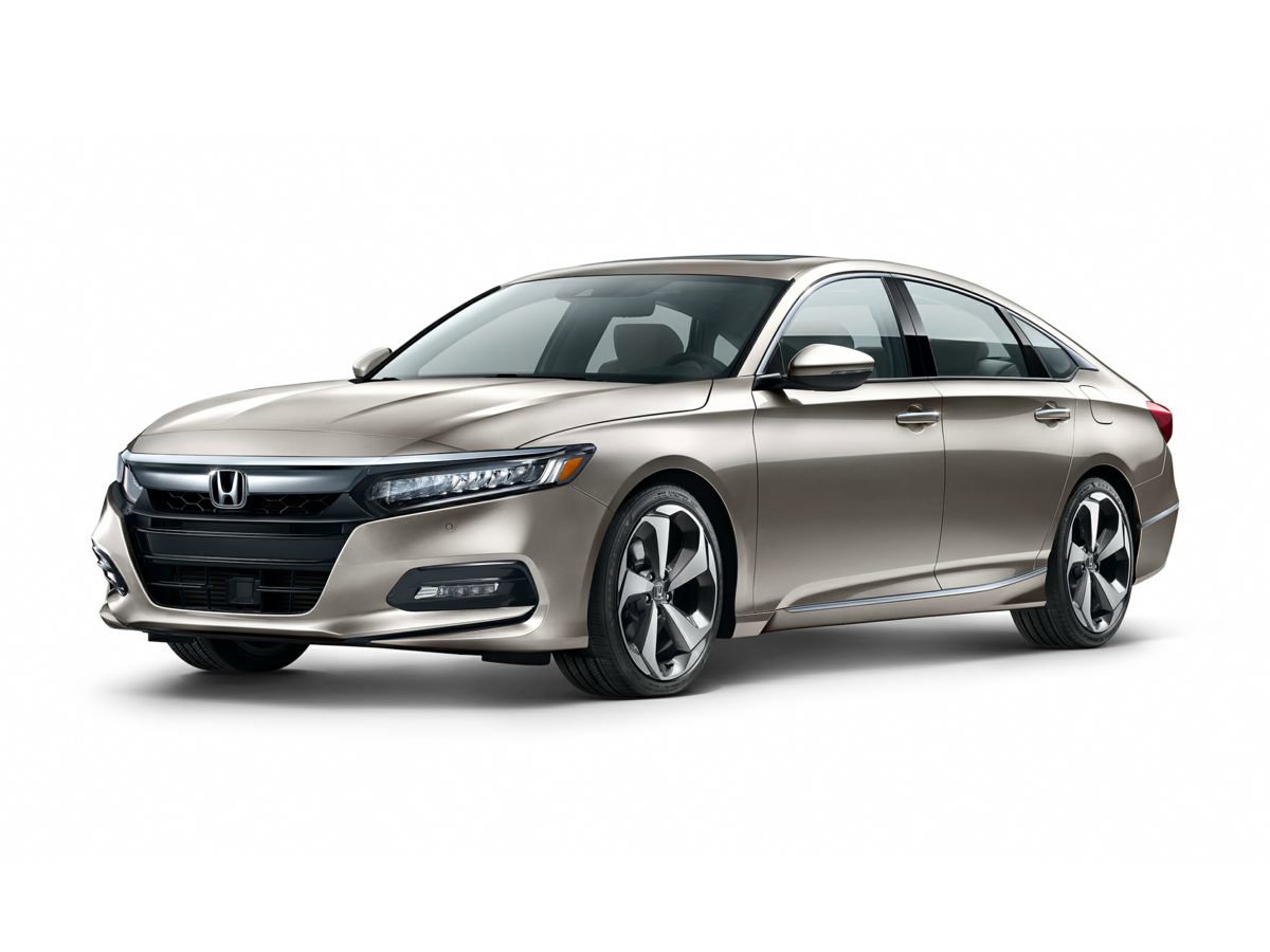 Used 2018 Honda Accord Touring video 1