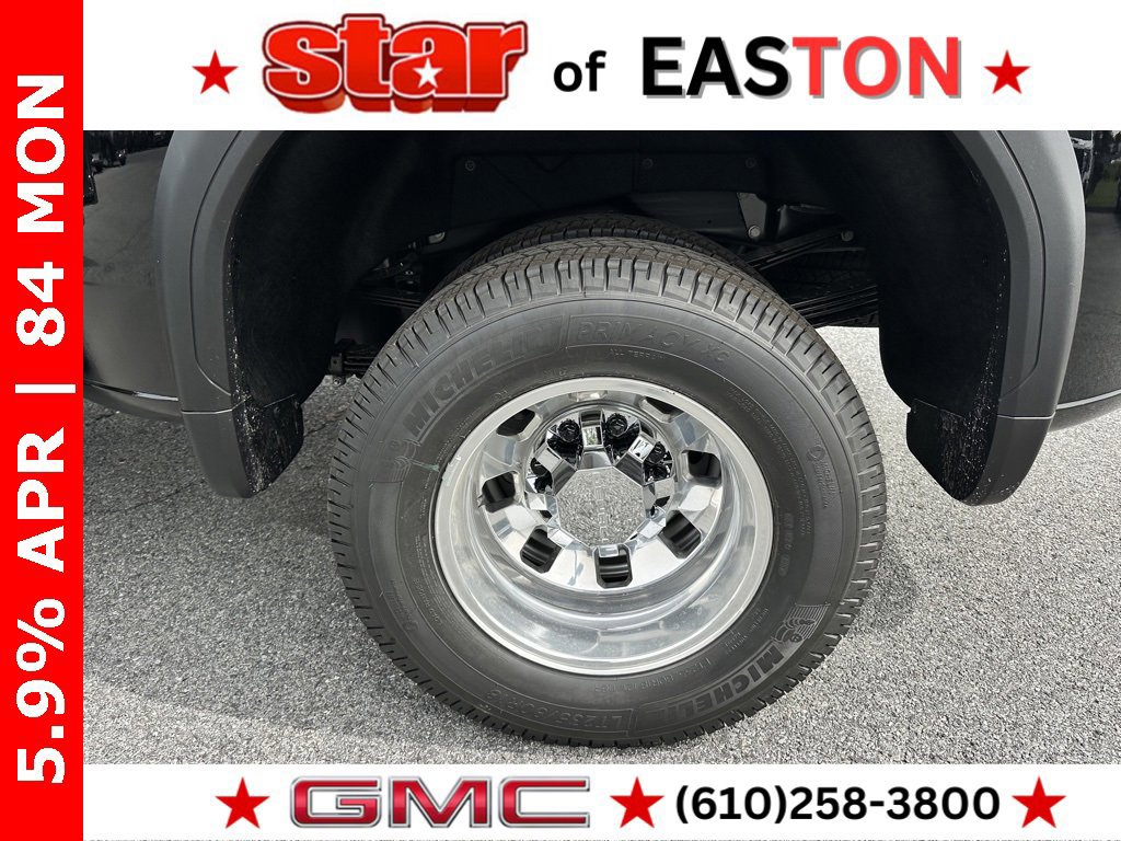 New 2026 GMC Sierra 3500 Denali Ultimate image 36