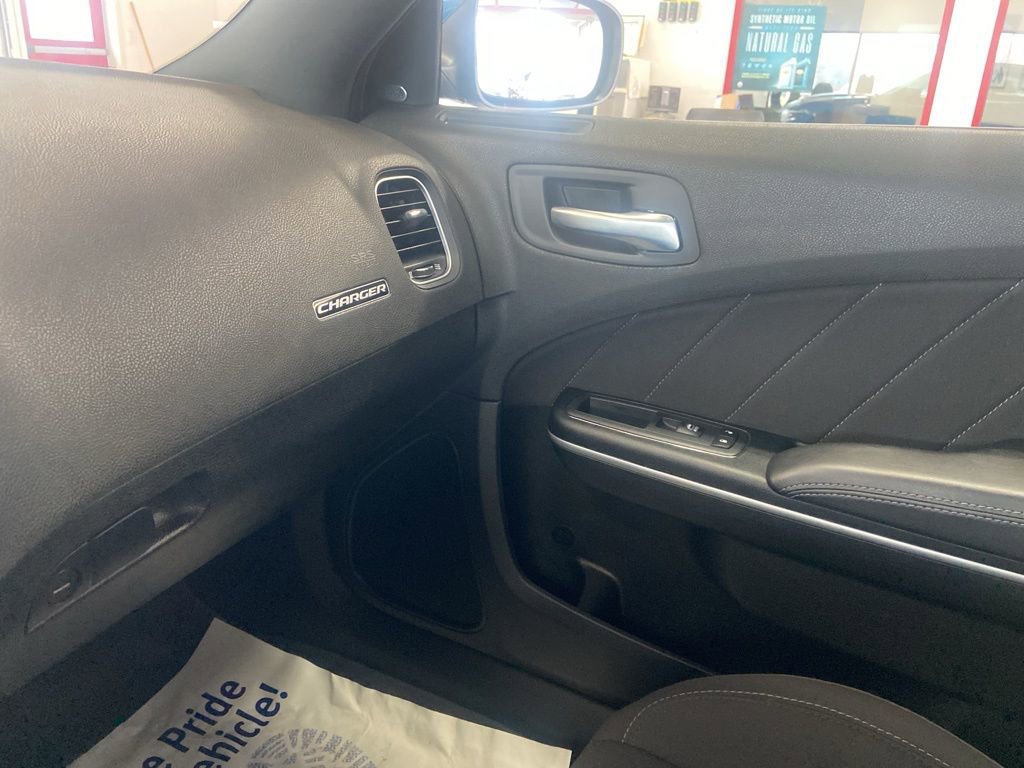 Certified 2022 Dodge Charger R/T image 30