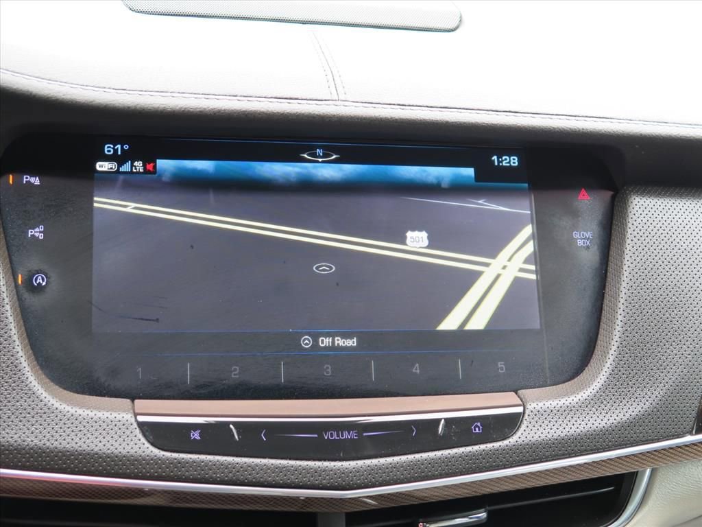 Used 2018 Cadillac CT6 Luxury AWD/4WD image 18