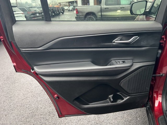 Used 2023 Jeep Grand Cherokee L Laredo w/ Trailer Tow Group (B) image 18