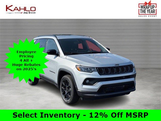 New 2025 Jeep Compass Latitude w/ Sun & Sound Group