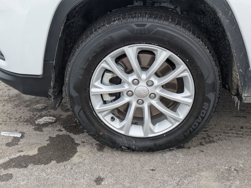 Used 2022 Jeep Cherokee Latitude Lux image 10