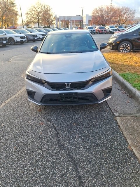 Used 2022 Honda Civic Sport image 2