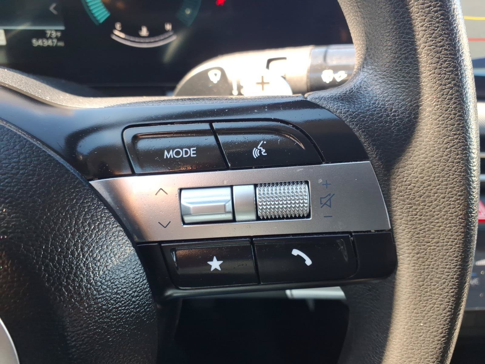 Used 2025 Hyundai Sonata SEL FWD image 25