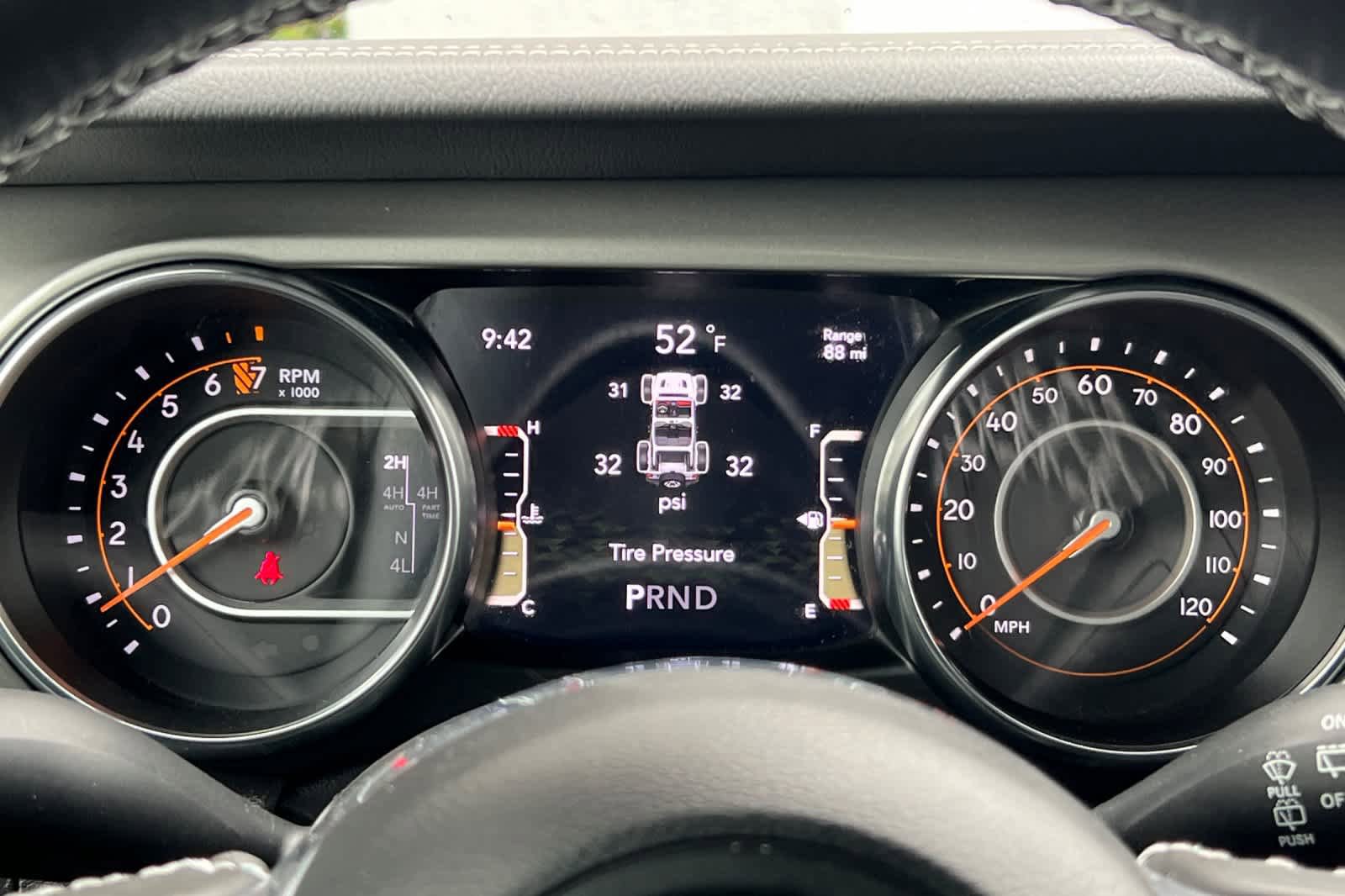 Used 2022 Jeep Wrangler Unlimited Sahara w/ Cold Weather Group AWD/4WD image 30