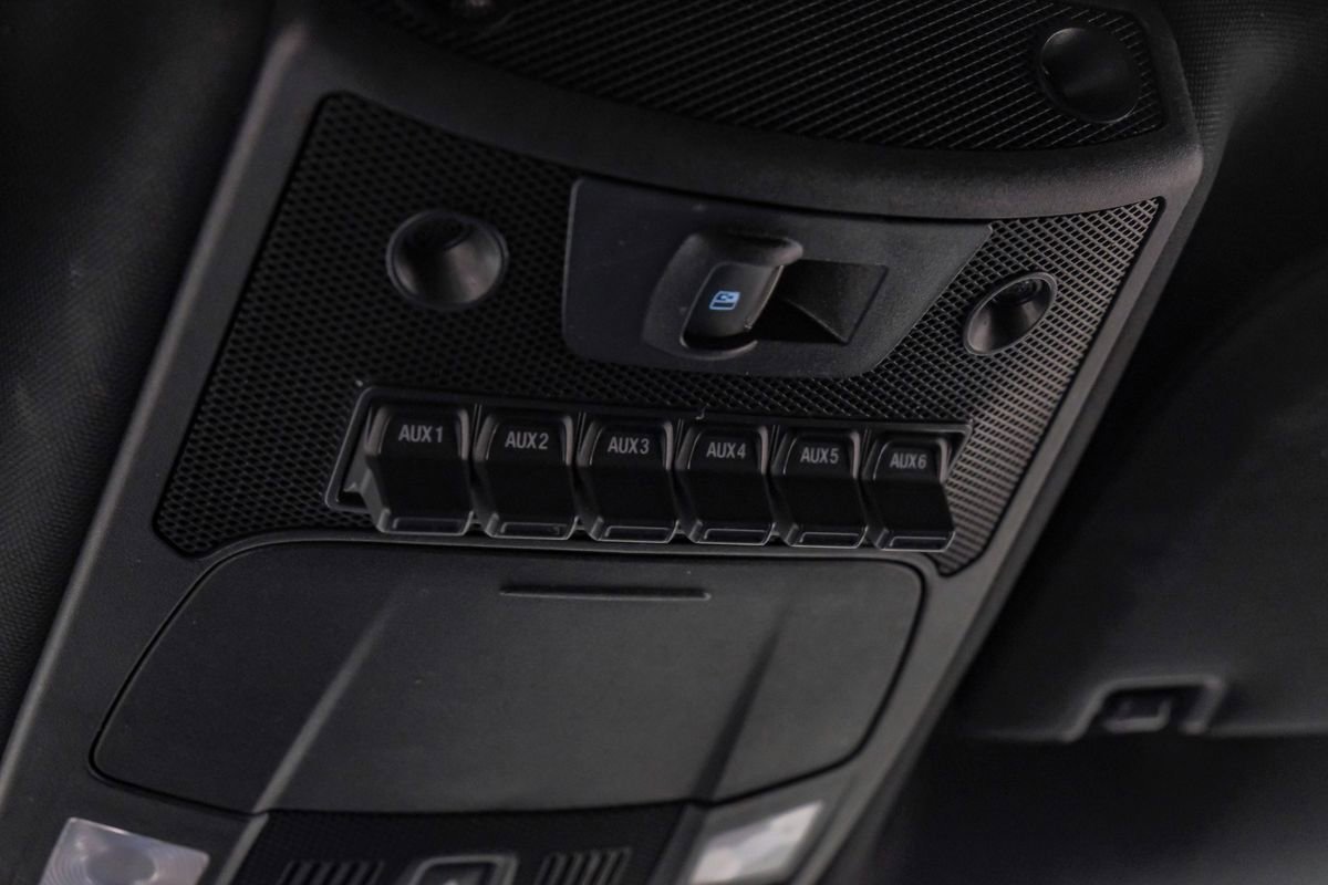 Used 2019 Ford F150 Raptor w/ Equipment Group 802A Luxury image 25