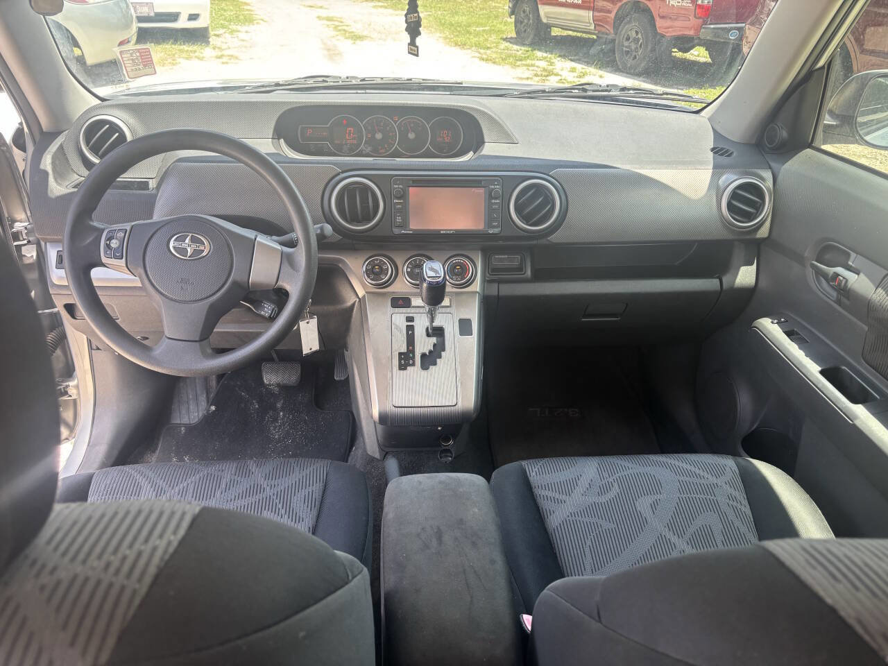Used 2013 Scion xB FWD image 12