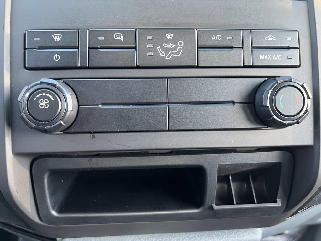 Used 2021 Ford F650 2WD Crew Cab Super Duty image 25