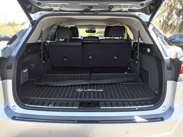 Used 2022 Lexus RX 350L Luxury w/ Accessory Package (Z1) FWD image 13