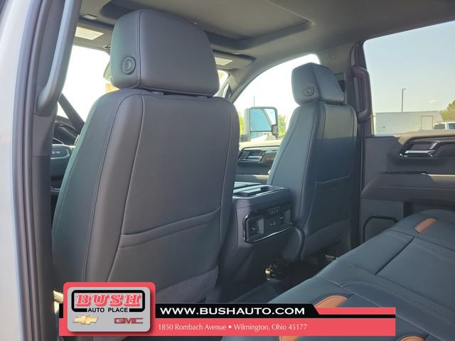 New 2026 GMC Sierra 3500 AT4 w/ AT4 Premium Plus Package AWD/4WD image 12