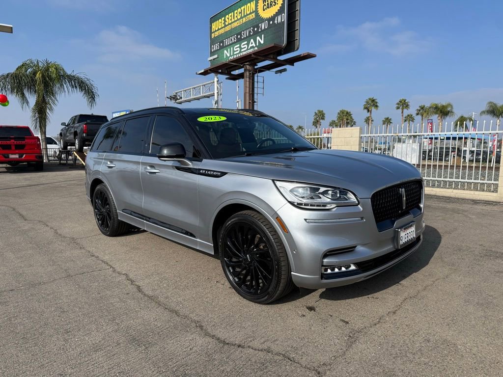 Used 2023 Lincoln Aviator Black Label image 1