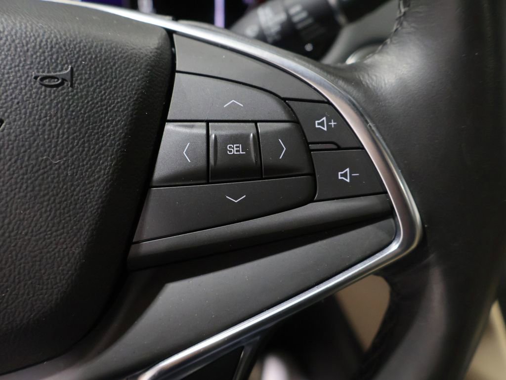 Used 2019 Cadillac XT5 Luxury image 37