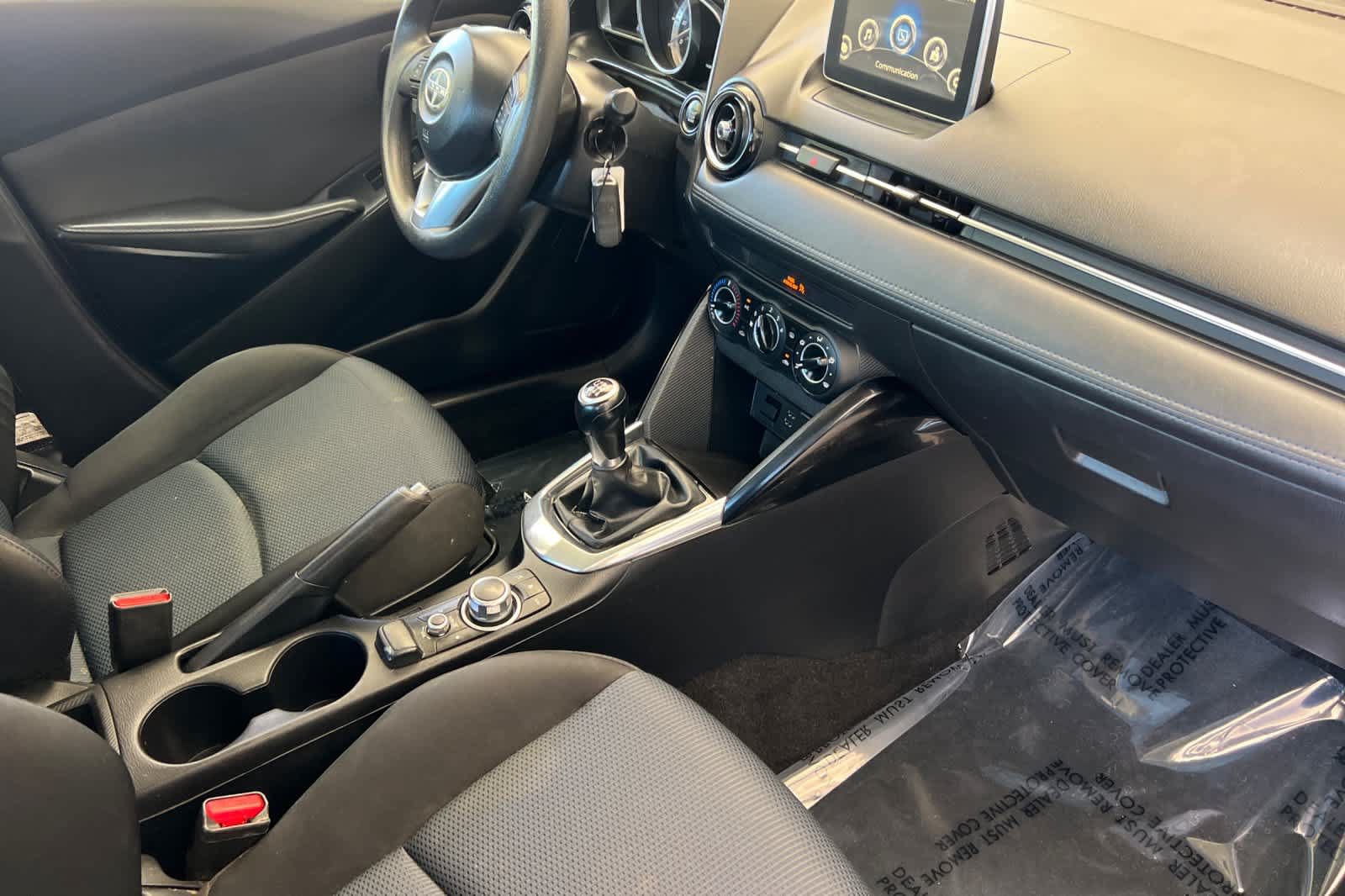 Used 2016 Scion iA FWD image 15