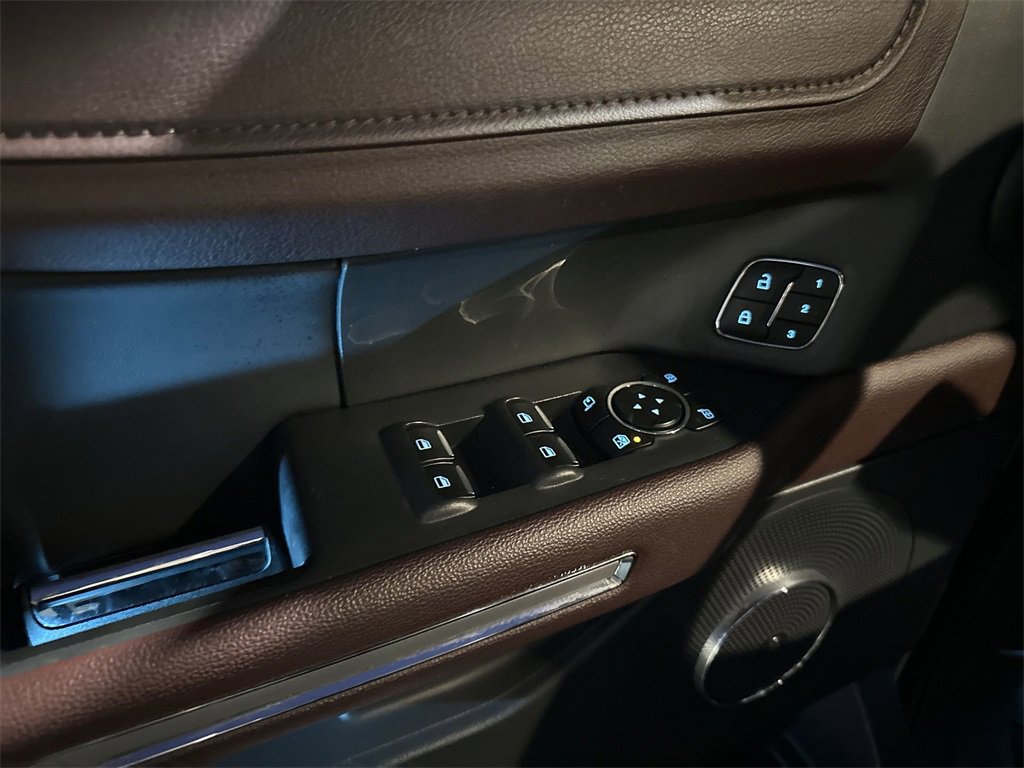 Used 2024 Ford Expedition Max Limited image 13