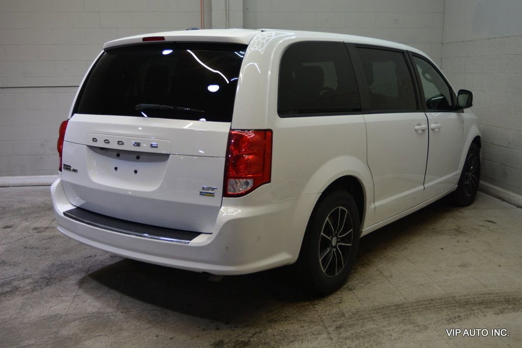 Used 2019 Dodge Grand Caravan GT image 4