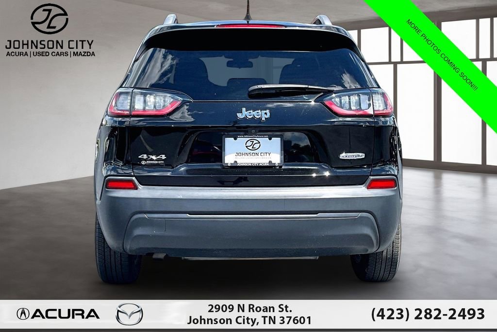 Used 2019 Jeep Cherokee Latitude w/ Popular Appearance Group AWD/4WD image 4