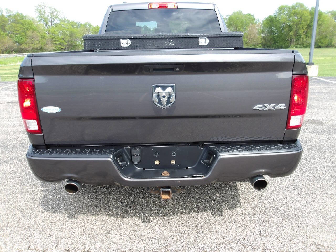 Used 2017 RAM 1500 Express w/ Express Value Package AWD/4WD image 39