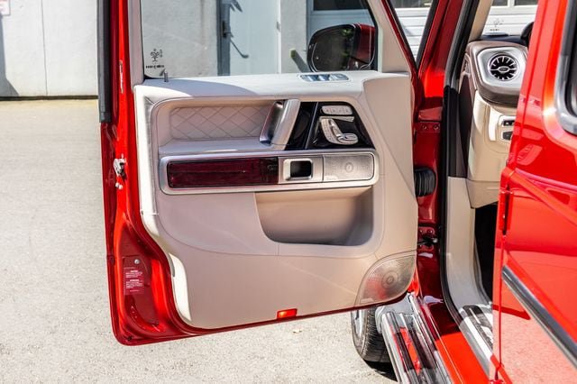 Used 2023 Mercedes-Benz G 63 AMG 4MATIC image 23