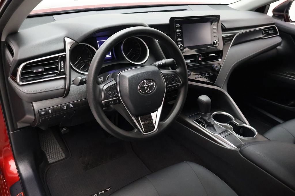 Used 2022 Toyota Camry LE image 15