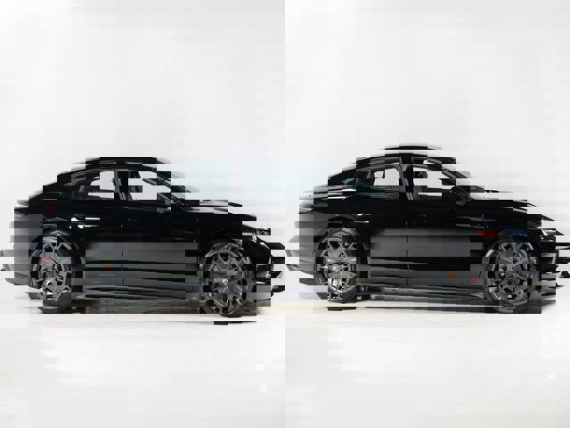 New 2026 Porsche Taycan GTS image 8