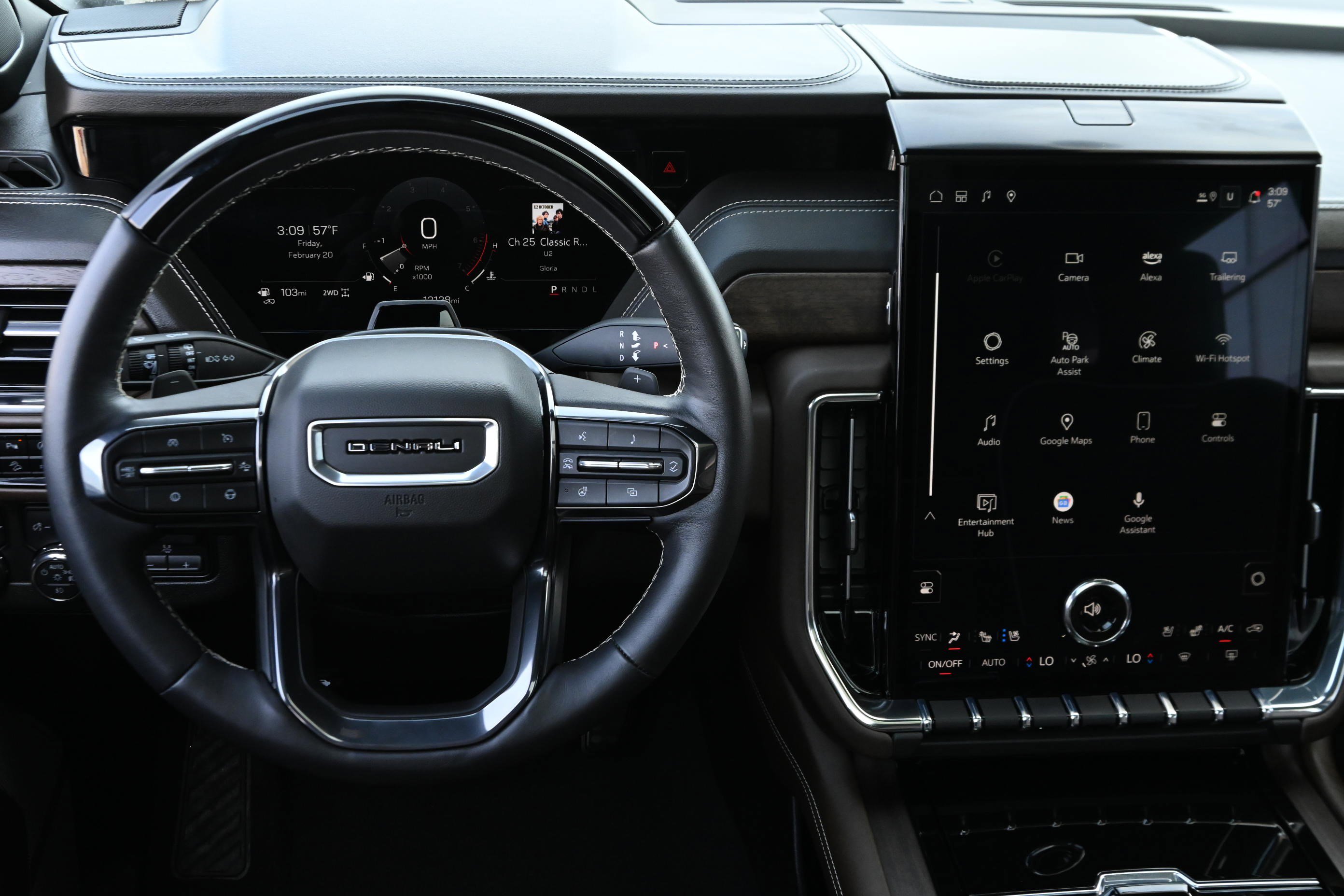 Used 2025 GMC Yukon Denali Ultimate image 14