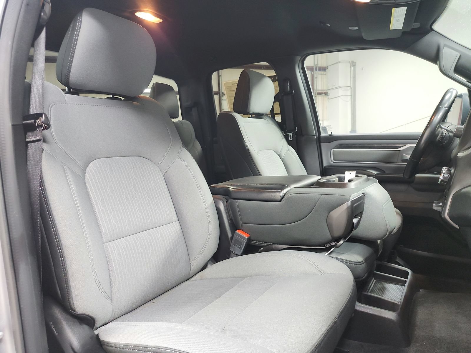 Used 2021 RAM 1500 Big Horn AWD/4WD image 35
