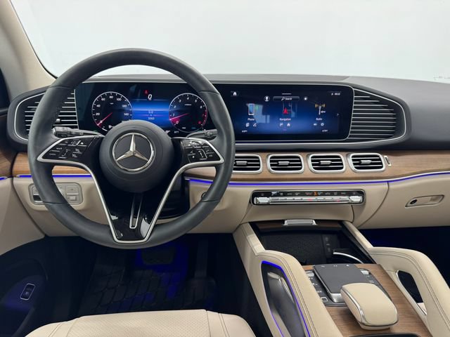 Certified 2025 Mercedes-Benz GLE 350 4MATIC image 3