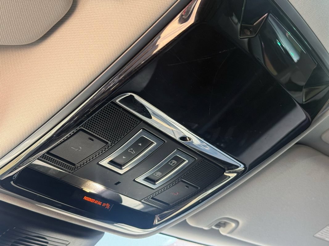 Used 2020 Land Rover Range Rover HSE AWD/4WD image 7