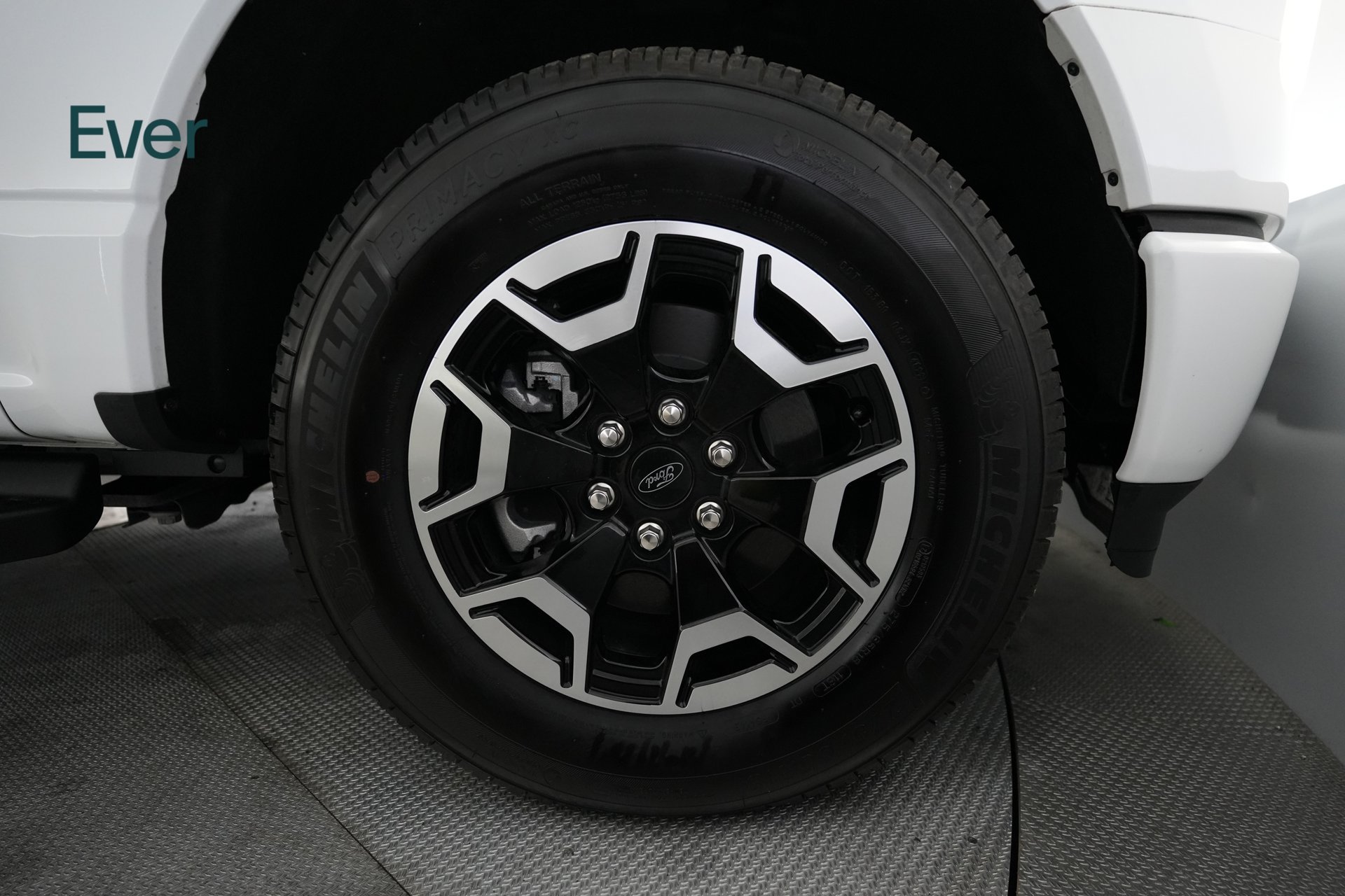 Used 2023 Ford F150 Lightning XLT AWD/4WD image 14