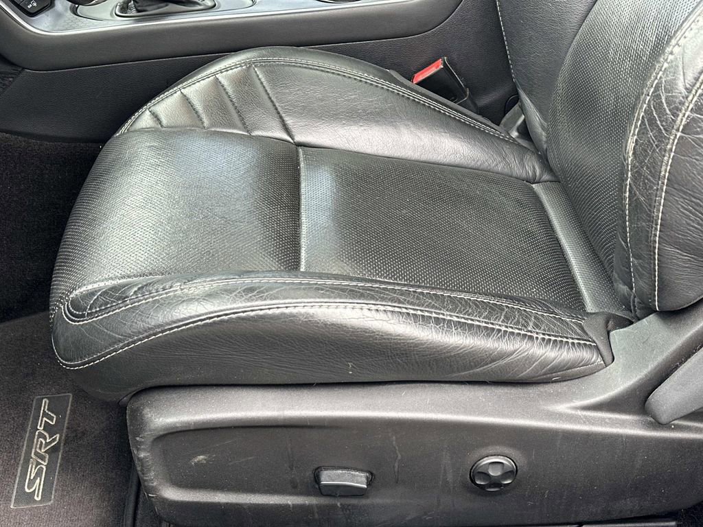 Used 2016 Dodge Challenger SRT w/ Technology Group image 16