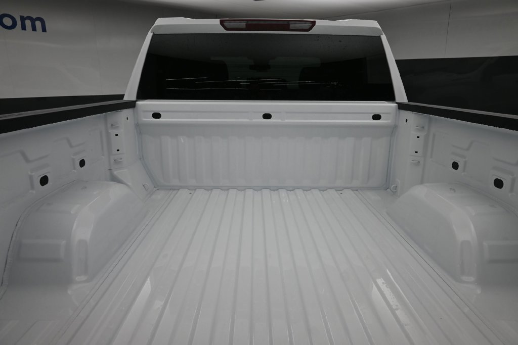 New 2026 Chevrolet Silverado 1500 Custom w/ LPO, Dark Essentials Package AWD/4WD image 11