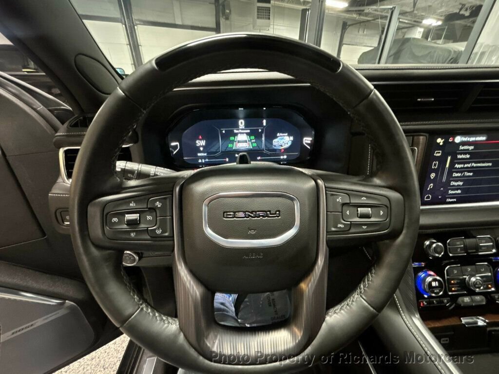 Used 2024 GMC Yukon Denali Ultimate image 17
