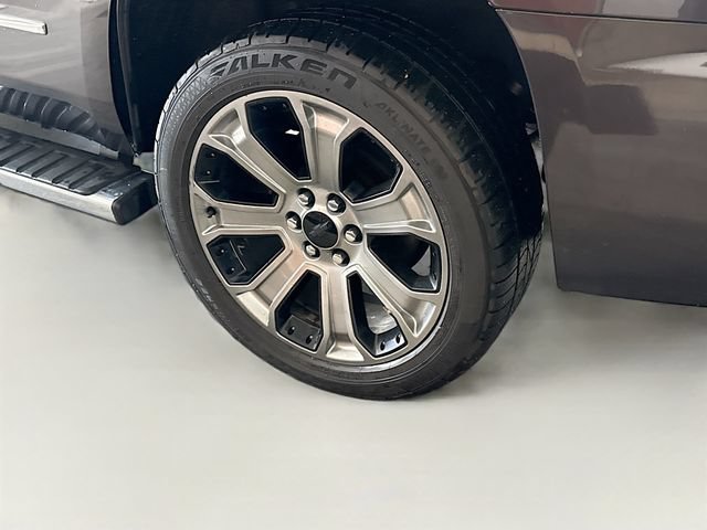 Used 2017 Chevrolet Tahoe LT w/ LT Signature Package AWD/4WD image 36