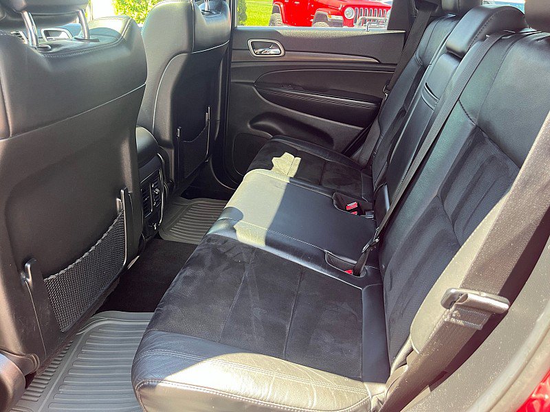 Used 2014 Jeep Grand Cherokee Altitude AWD/4WD image 17
