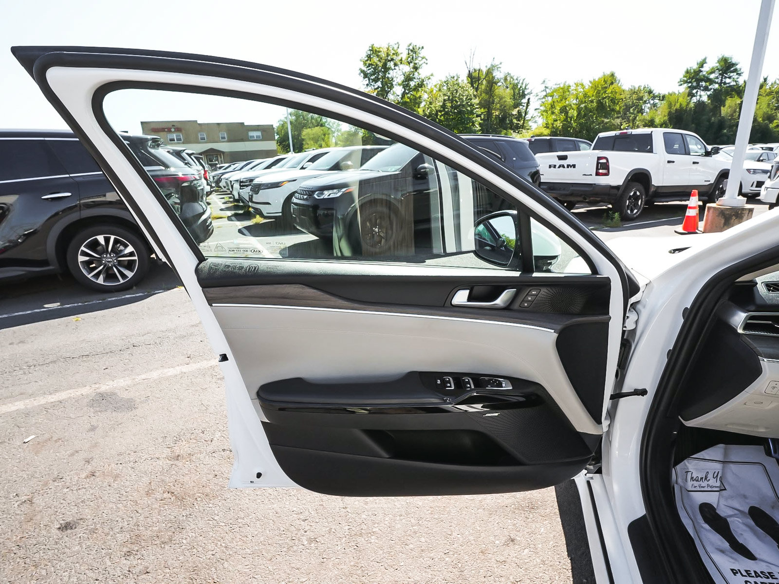 Used 2021 Kia K5 EX w/ EX Premium Package FWD image 11