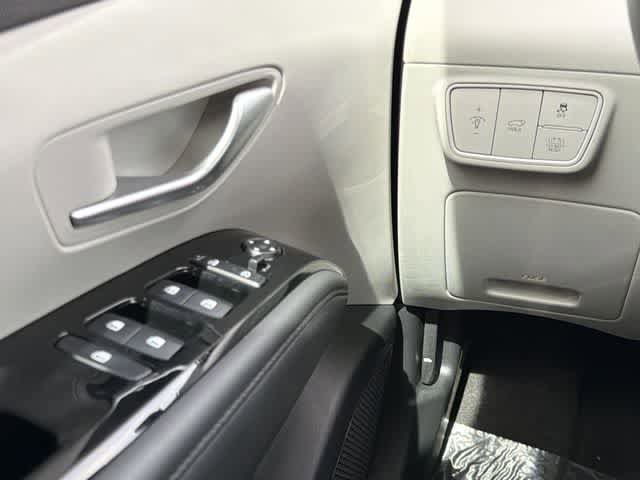 Certified 2024 Hyundai Tucson Limited AWD/4WD image 14