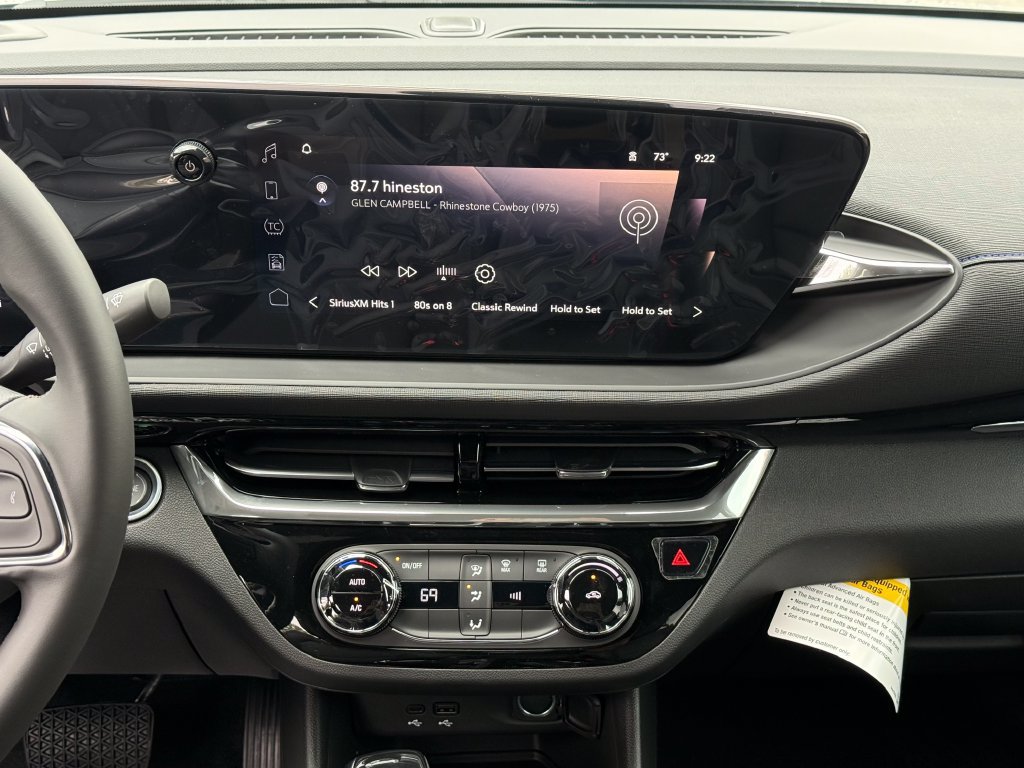 New 2026 Buick Envista Sport Touring FWD image 22