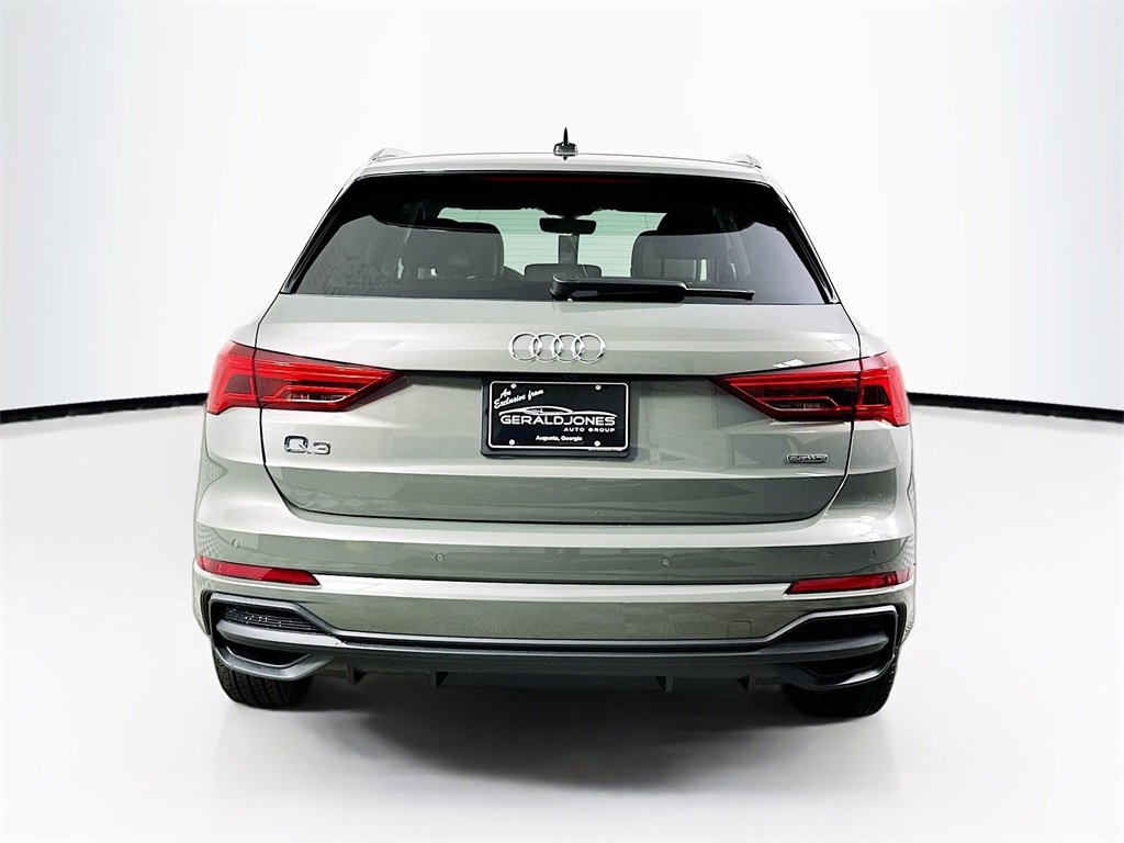 New 2025 Audi Q3 2.0T Premium image 15