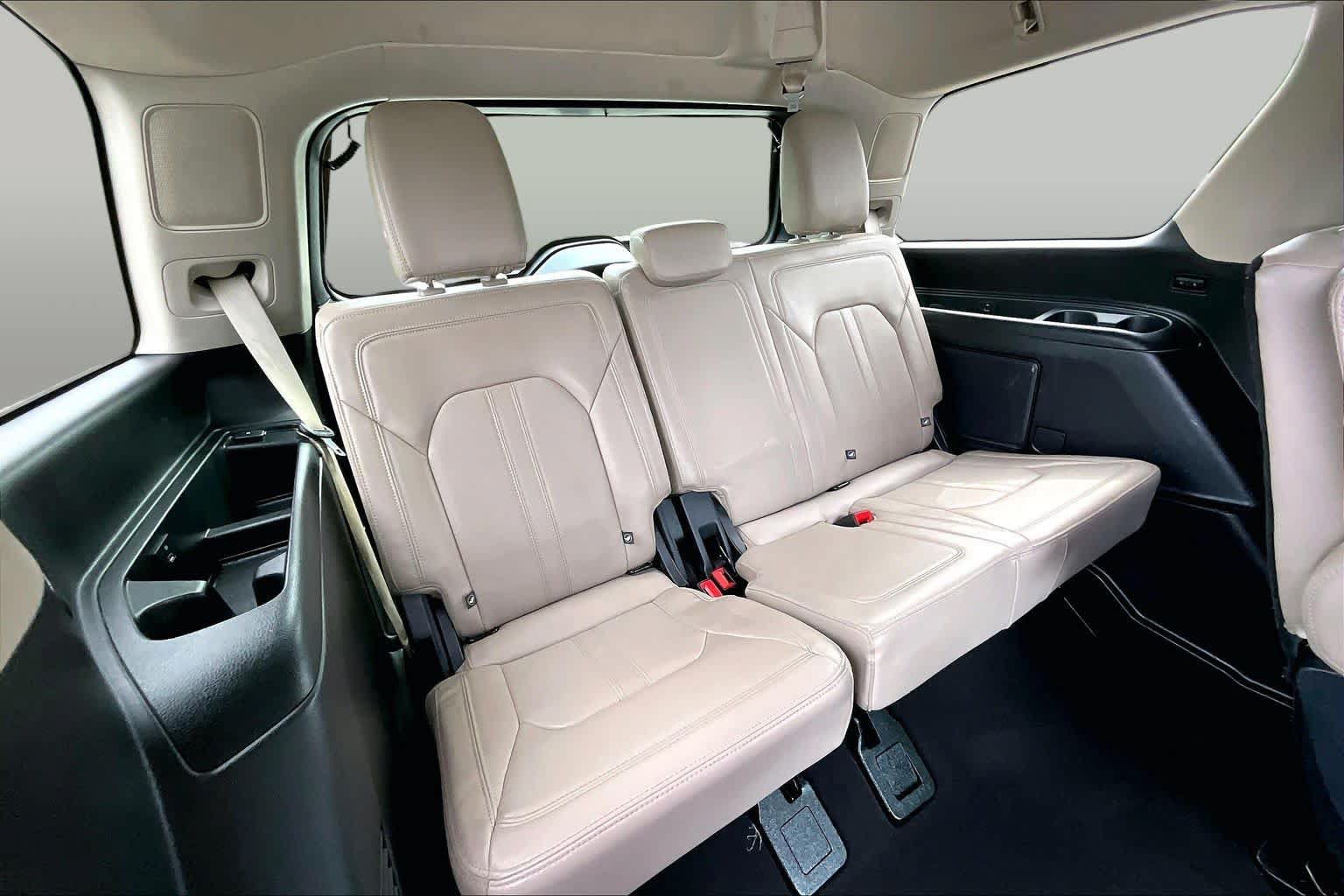 Used 2024 Ford Expedition Limited RWD image 23