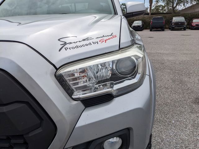 Used 2017 Toyota Tacoma SR5 w/ Tow Package image 9